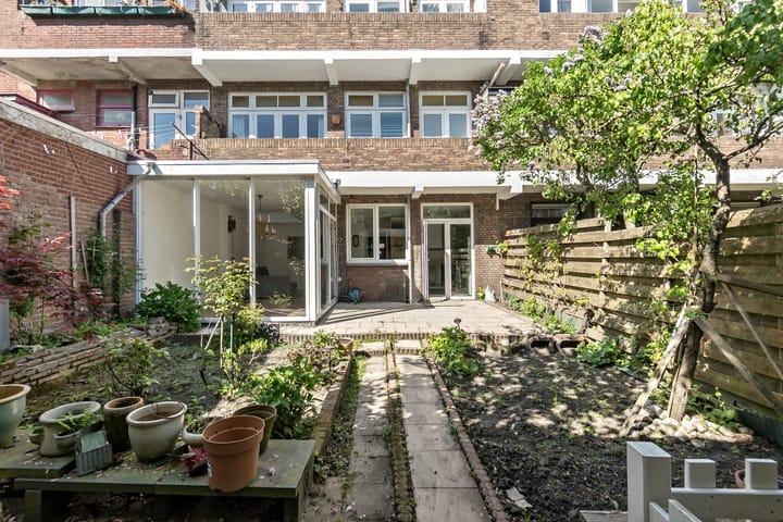 Foto 6 van van Gaesbekestraat 83