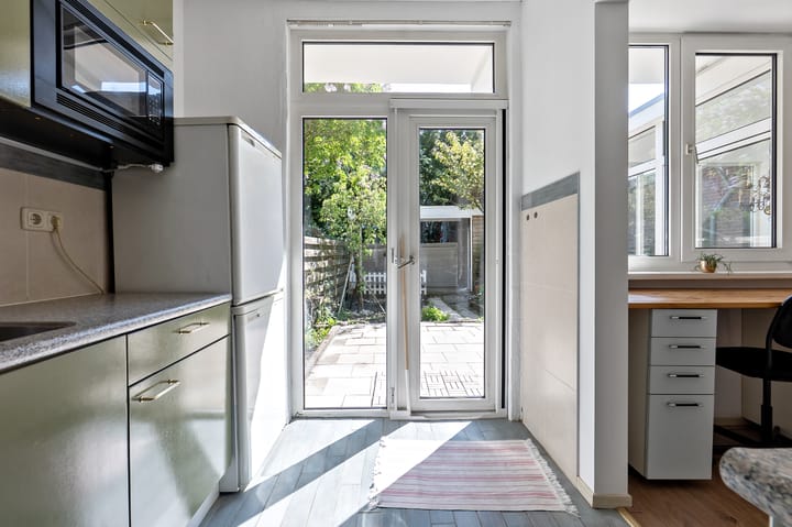 Foto 16 van van Gaesbekestraat 83