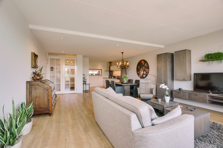 Foto 6 van Secretaris Verhoeffweg 11-P