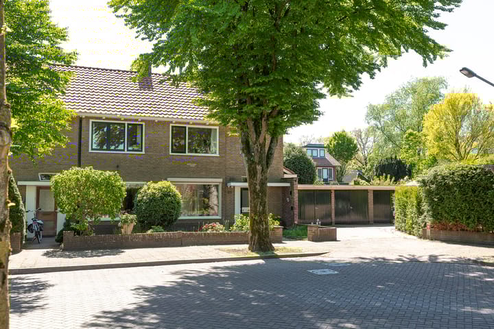 Foto 34 van W.C. Bradelaan 29