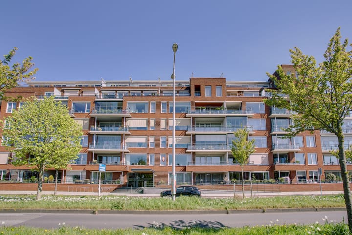 Photo 36 of Secretaris Verhoeffweg 11-P