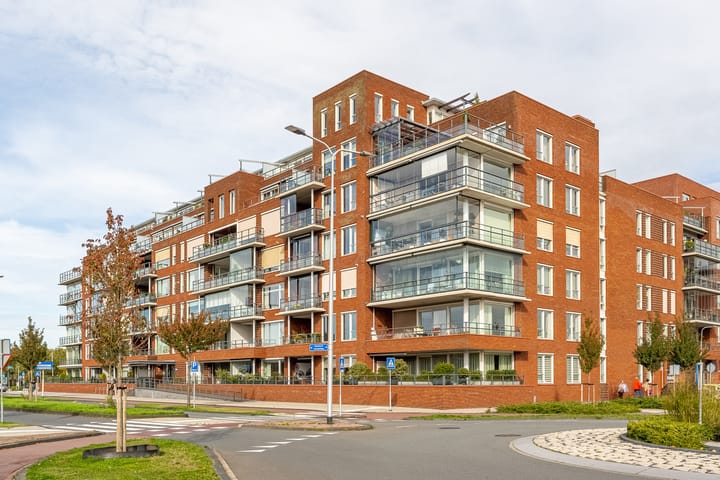 Foto 1 van Secretaris Verhoeffweg 11-P