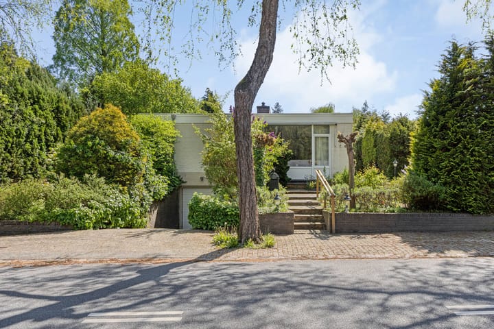 Foto 1 van Strolaan 48