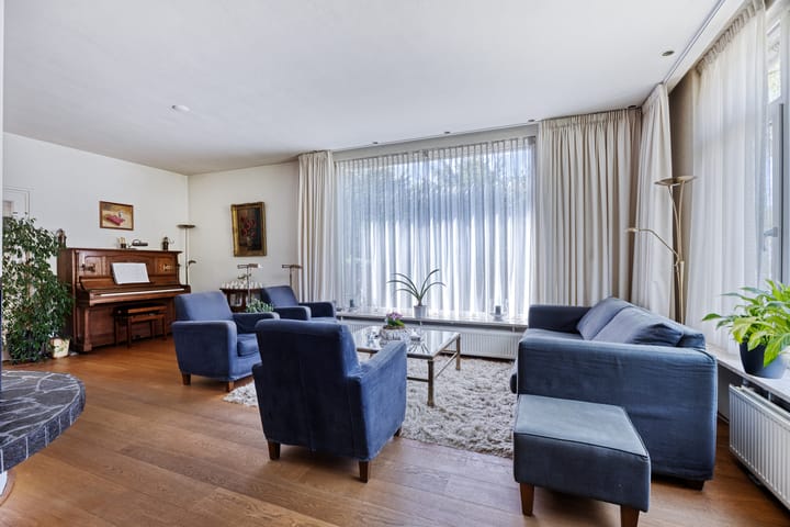 Foto 15 van Strolaan 48