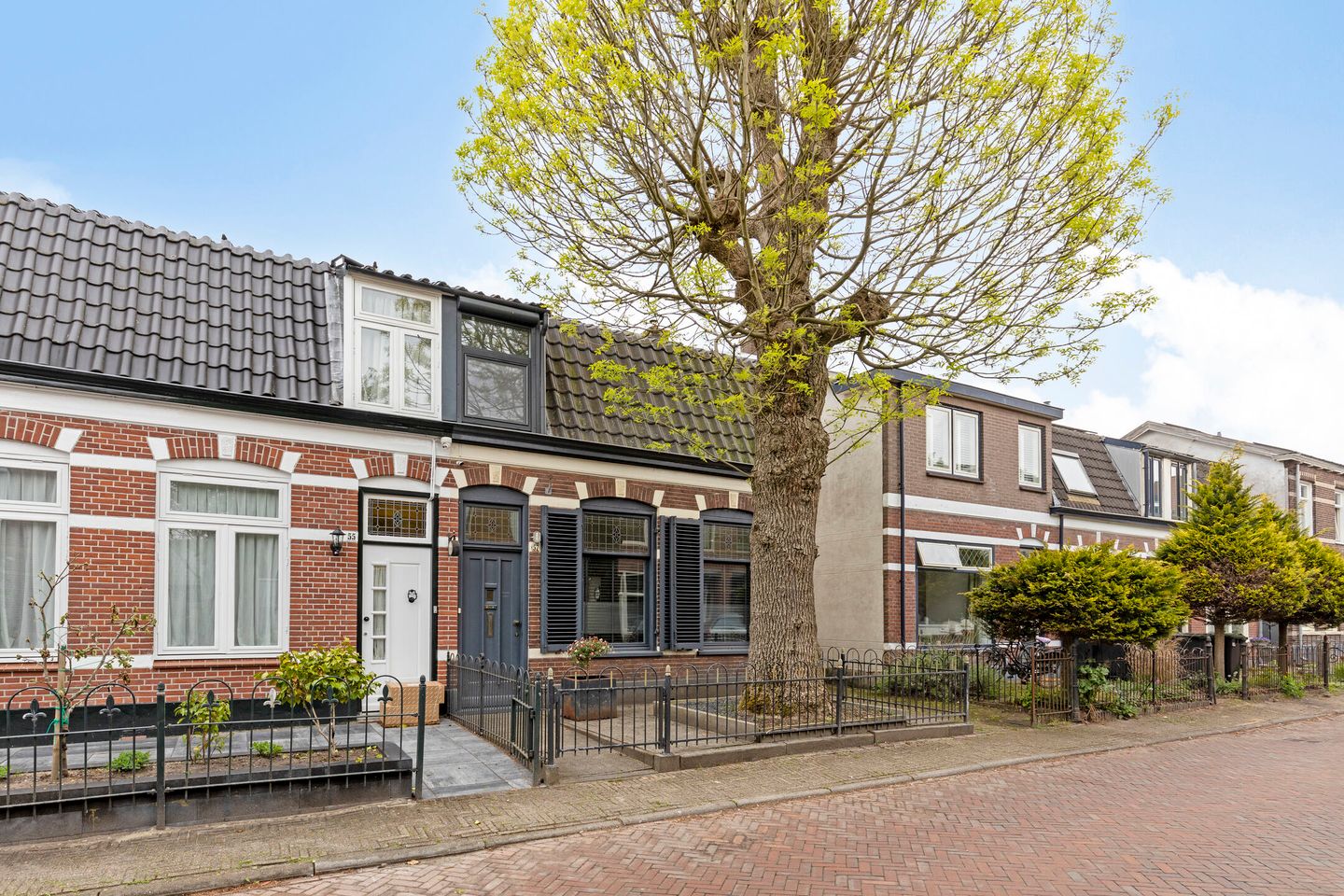 Photo 5 of Geuzenweg 57