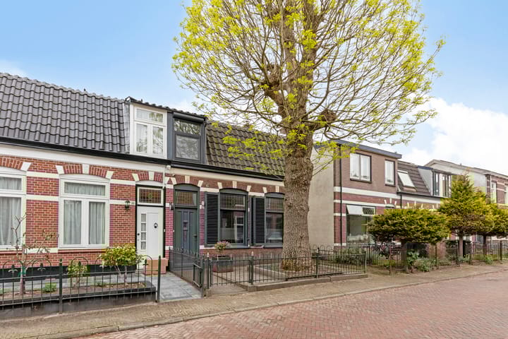 Photo 5 of Geuzenweg 57