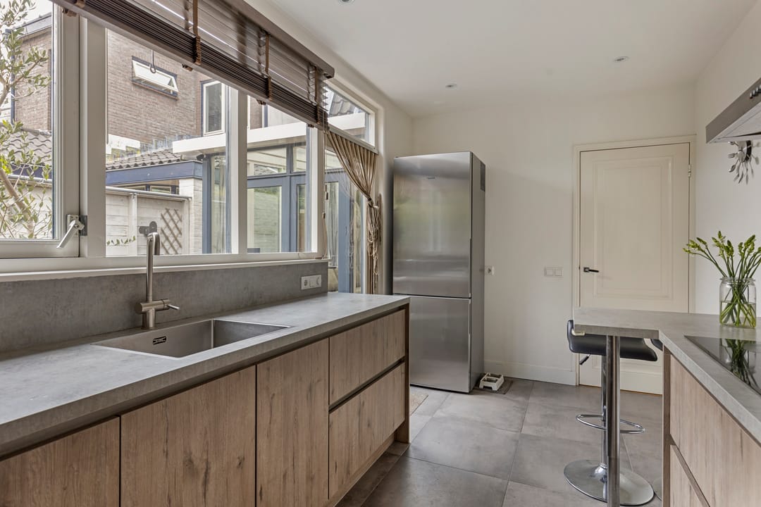 Photo 16 of Geuzenweg 57