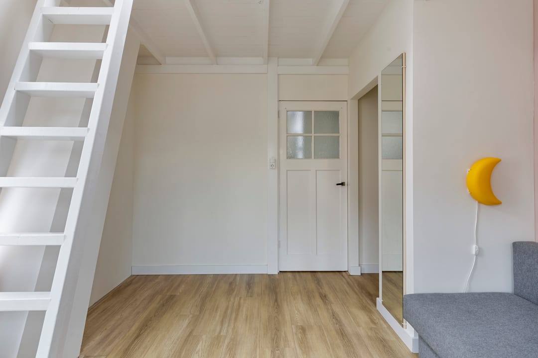 Photo 26 of Geuzenweg 57