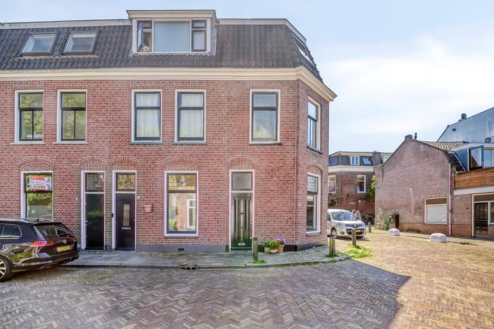 Photo 28 of Grasstraat 1