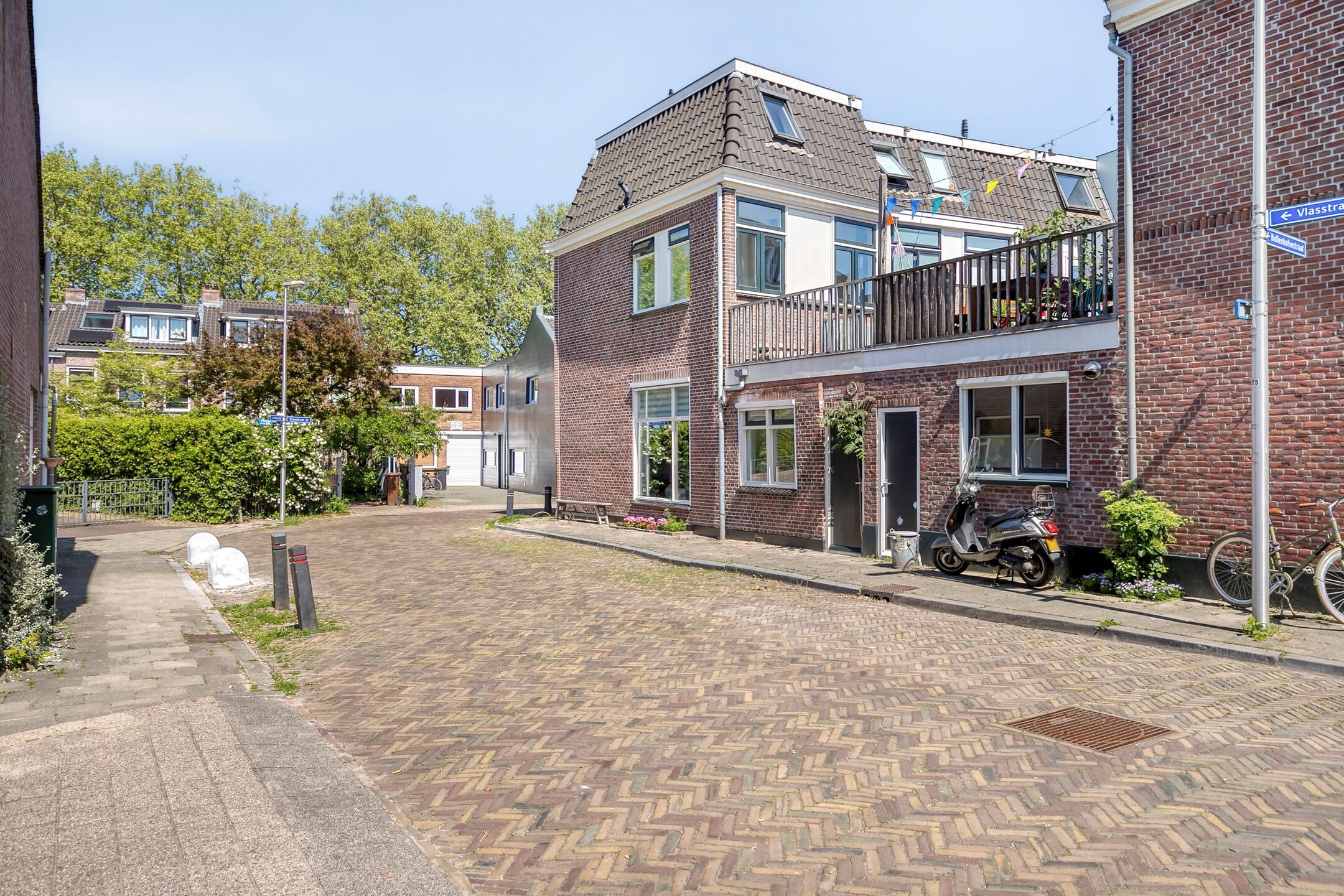 Foto 30 van Grasstraat 1