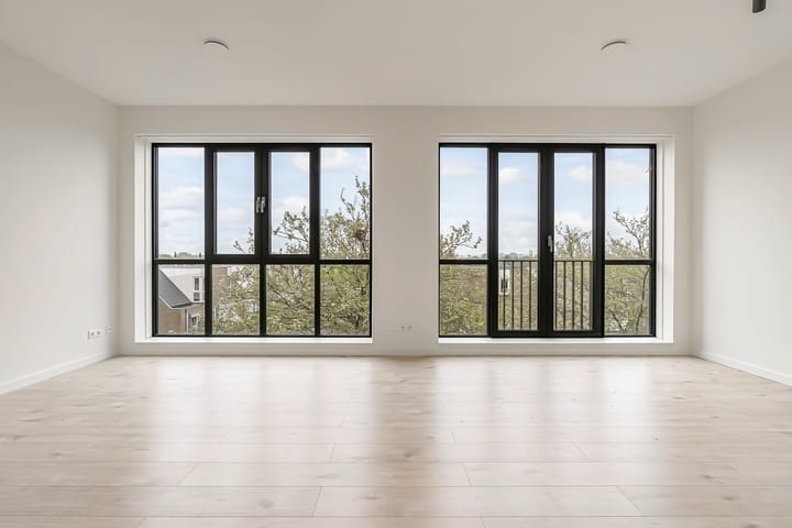 Foto 9 van Agoraweg 175