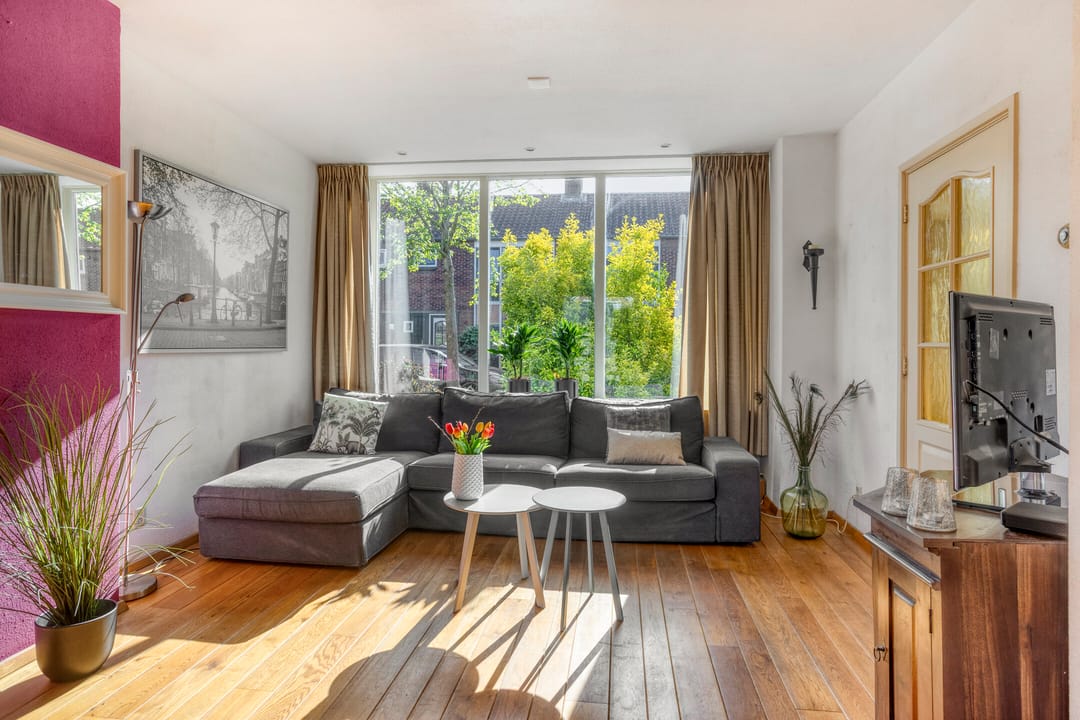 Foto 8 van Reinierstraat 10