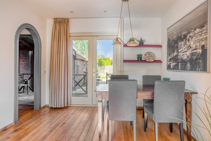 Foto 12 van Reinierstraat 10