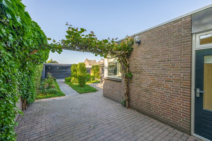 Foto 30 van Oranjeplein 21