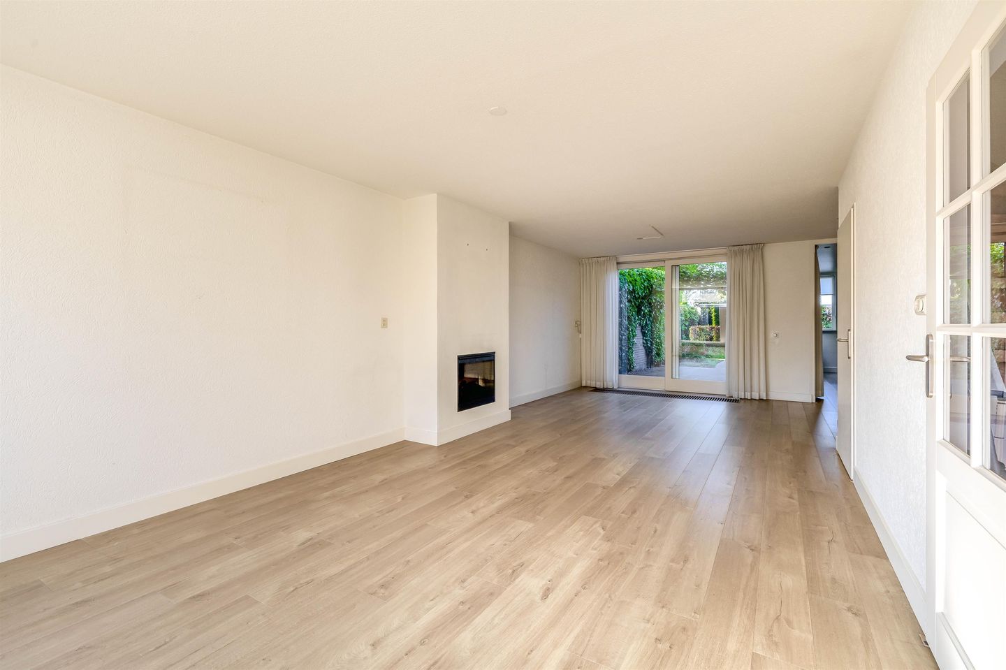 Foto 10 van Oranjeplein 21