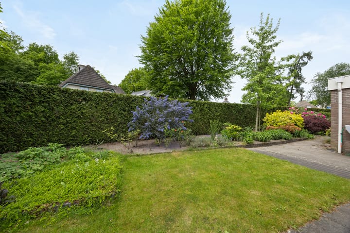 Photo 28 of Hellebaardstraat 2