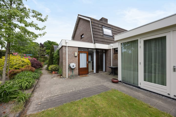 Photo 29 of Hellebaardstraat 2