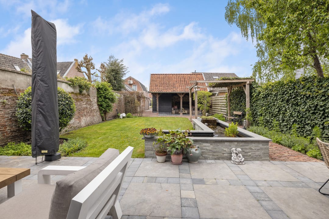 Photo 37 of Achterstraat 86