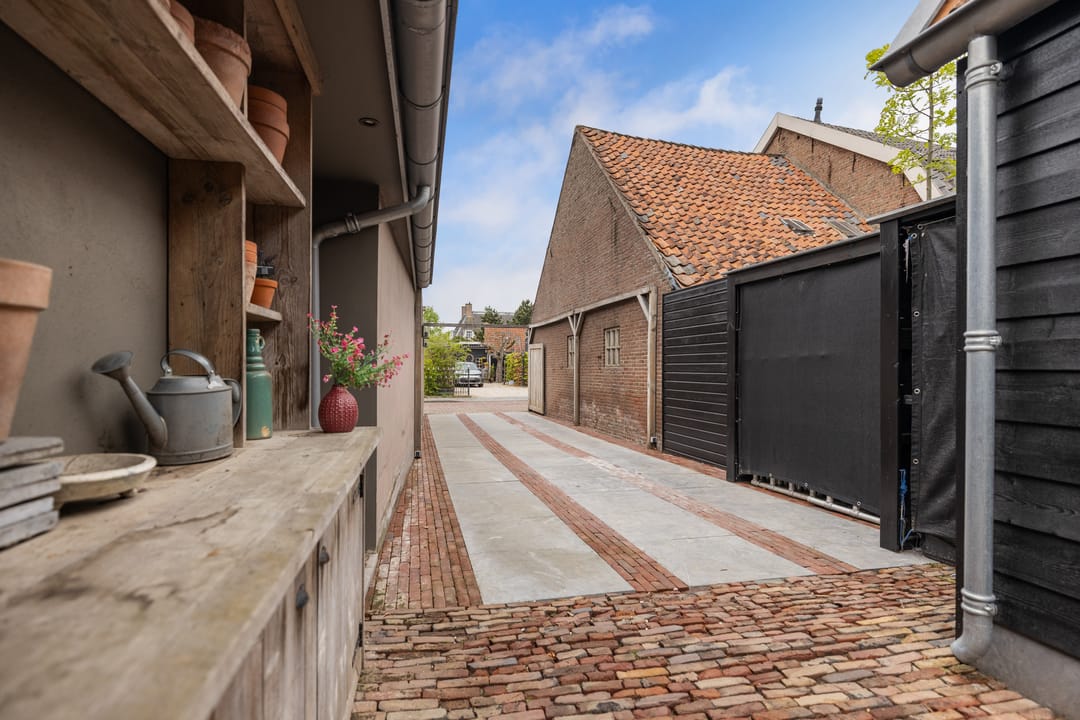 Photo 47 of Achterstraat 86