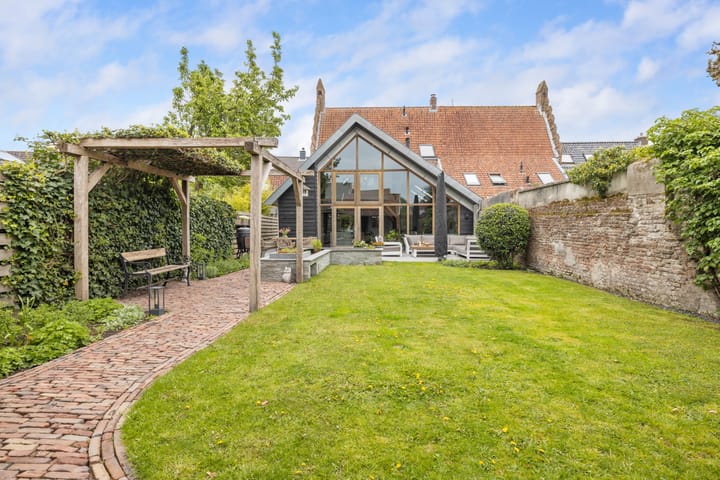 Photo 50 of Achterstraat 86