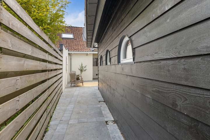 Photo 52 of Achterstraat 86