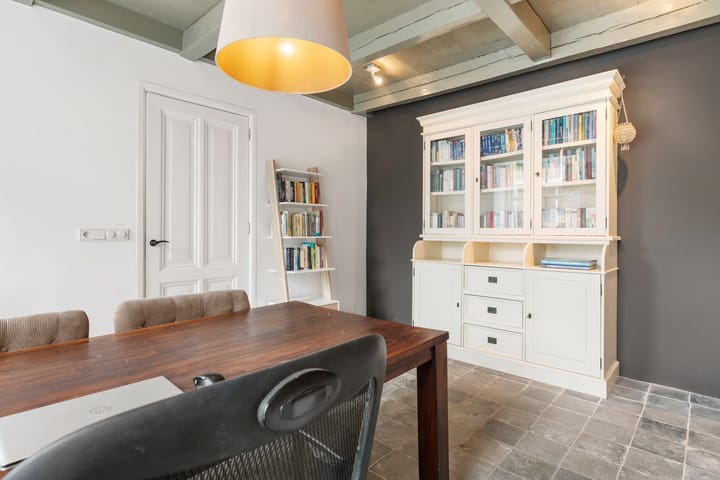 Photo 61 of Achterstraat 86