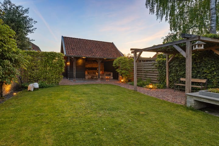 Photo 105 of Achterstraat 86