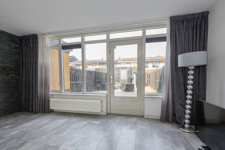 Foto 2 van Zoeloestraat 21