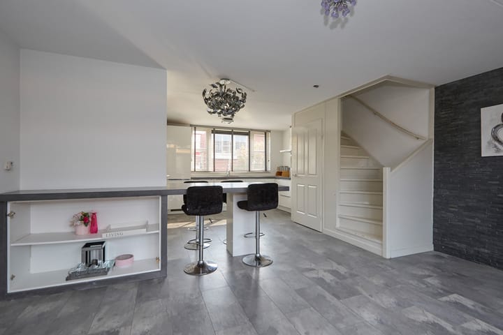 Foto 16 van Zoeloestraat 21