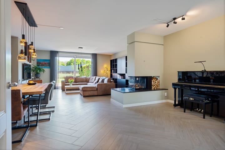 Foto 3 van Van Veendijk 48