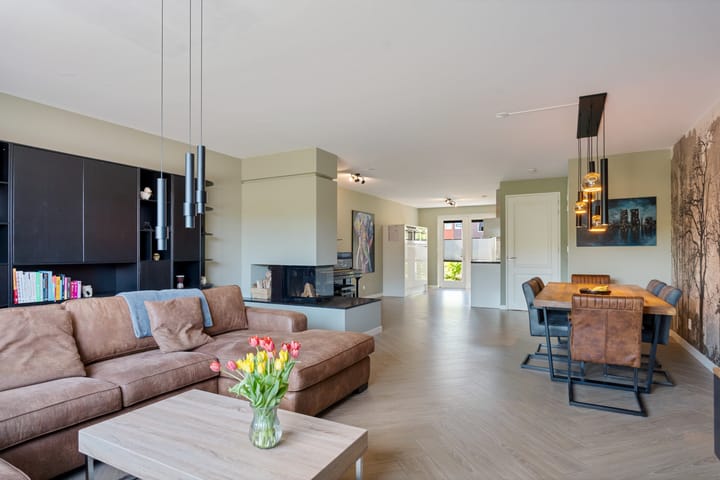 Foto 16 van Van Veendijk 48