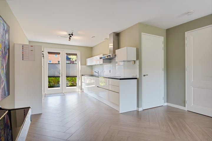 Foto 21 van Van Veendijk 48