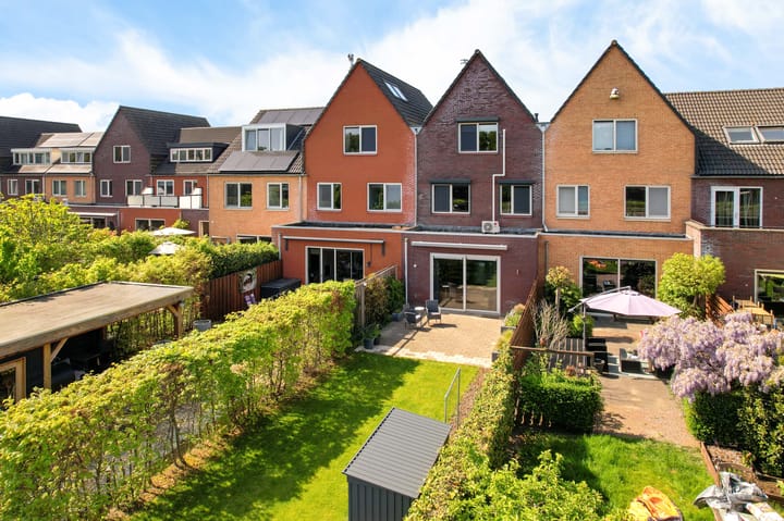 Foto 30 van Van Veendijk 48