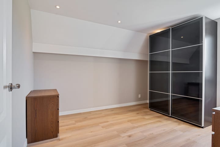 Foto 61 van Van Veendijk 48