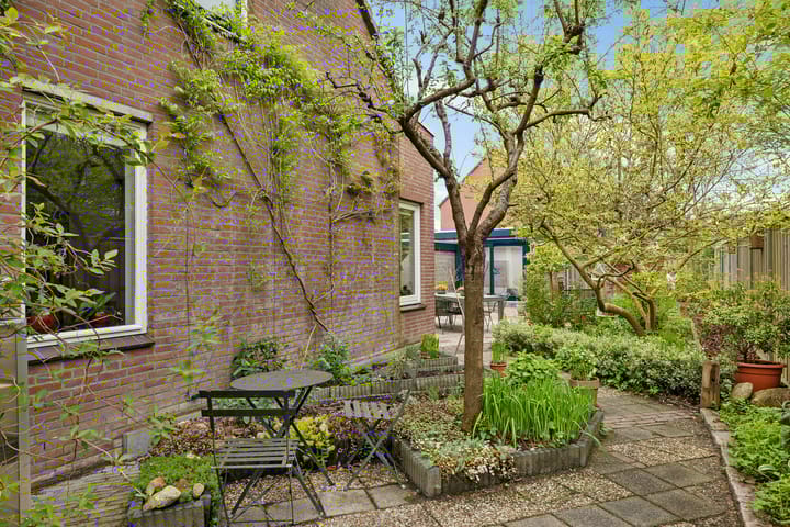 Photo 49 of Bolder 10