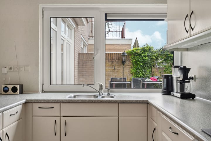 Foto 16 van Brahmsstraat 2