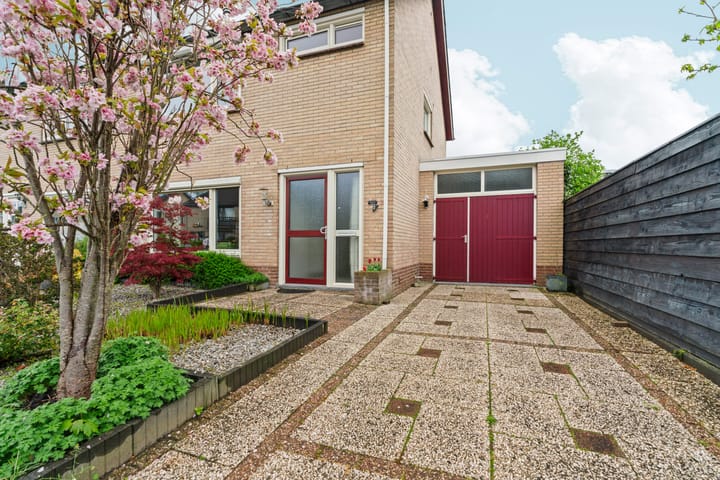 Foto 38 van Brahmsstraat 2