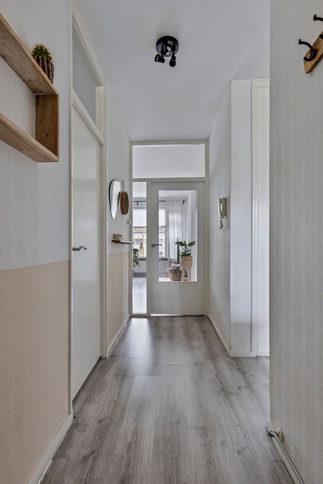 Foto 16 van Ringweg-Randenbroek 10-C