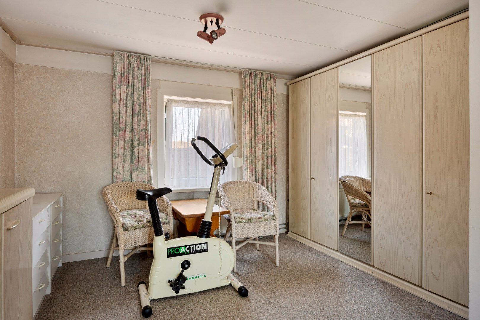 Foto 15 van Dinsdagstraat 35