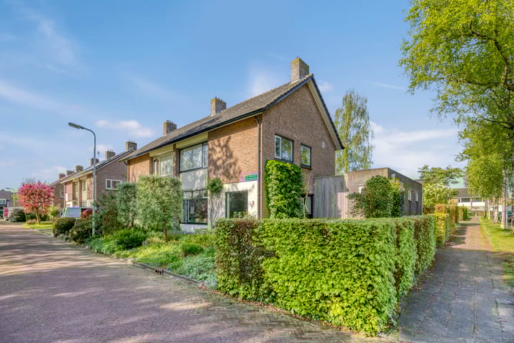 Eize Bosstraat 2
