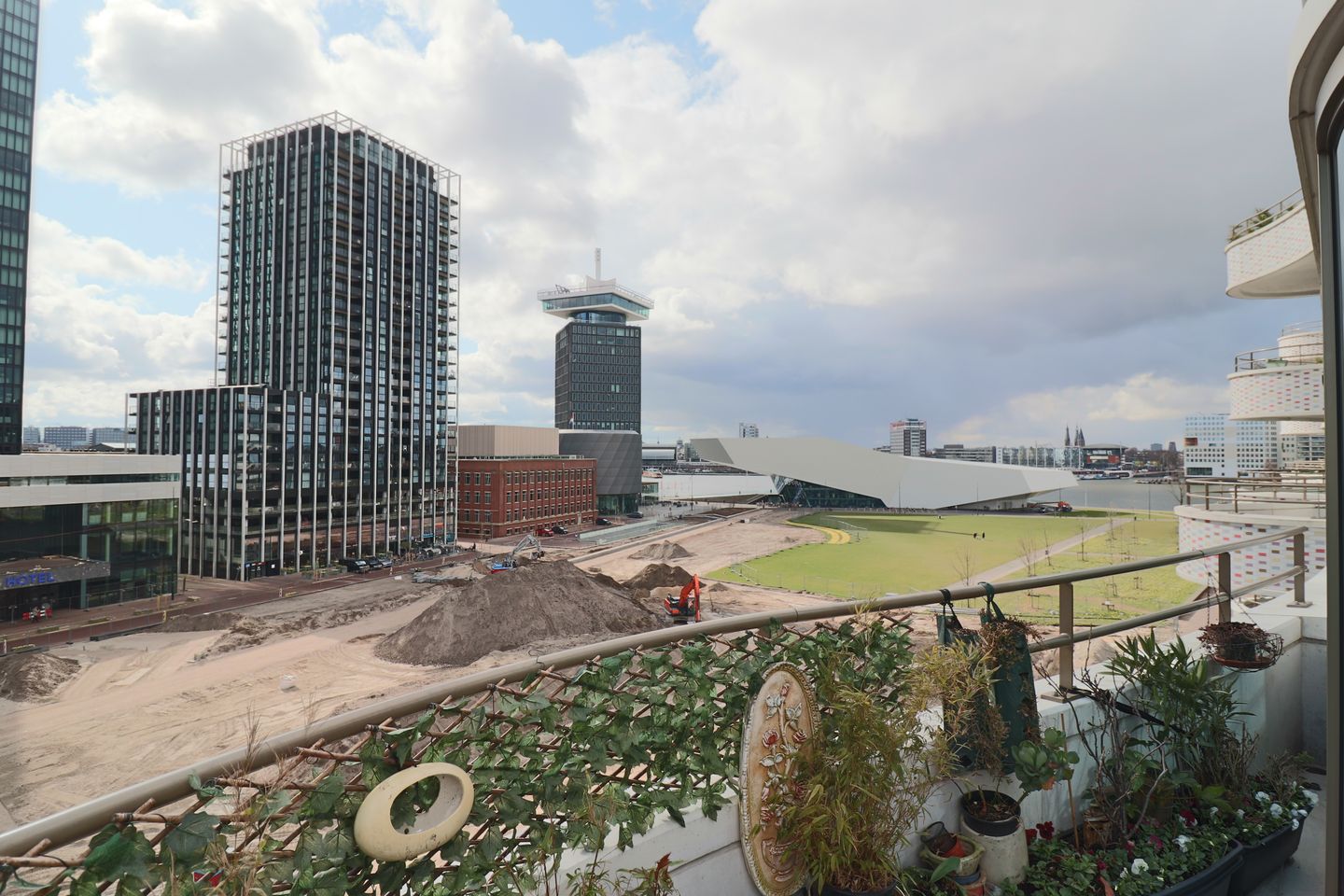 Foto 29 van Céramiquelaan 263