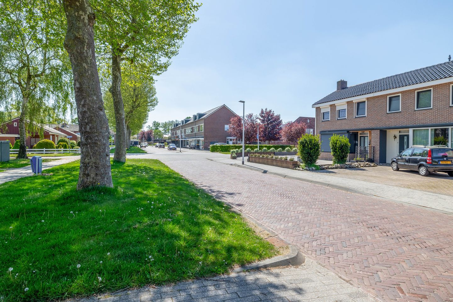 Foto 10 van Nederlandlaan 10