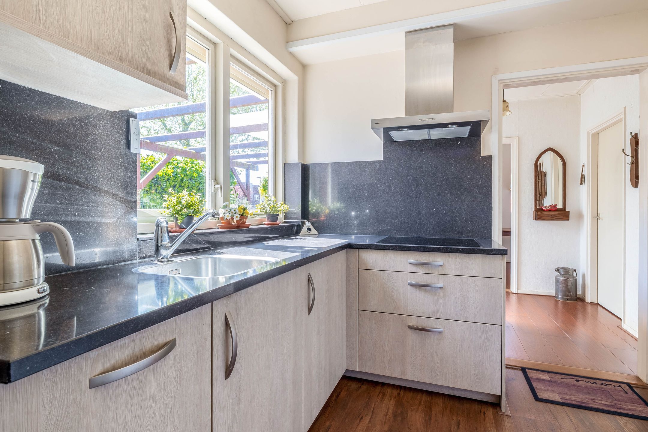 Foto 18 van Nederlandlaan 10