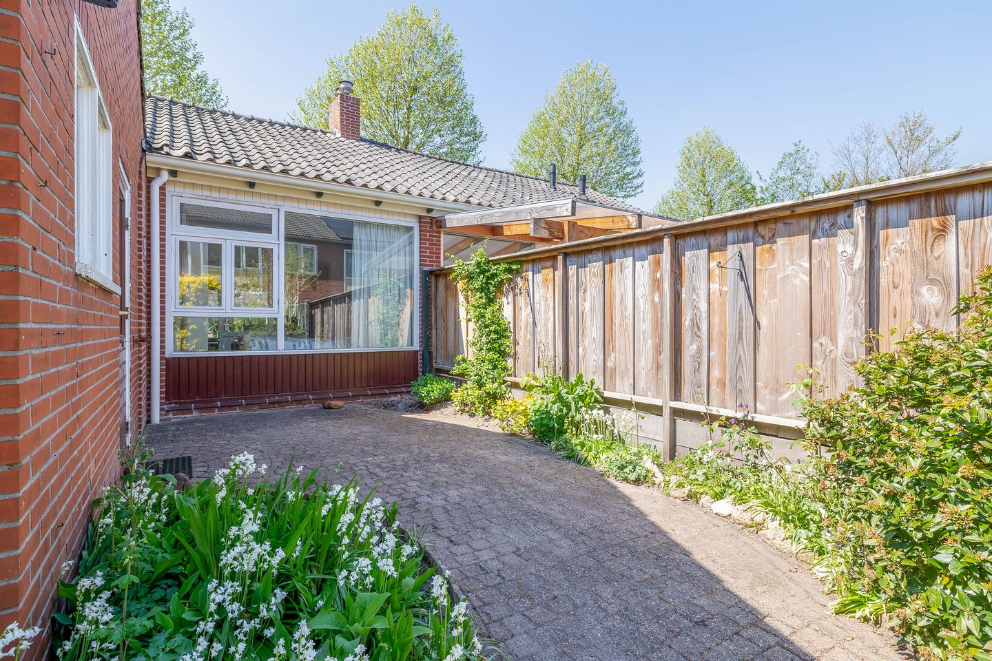 Foto 35 van Nederlandlaan 10