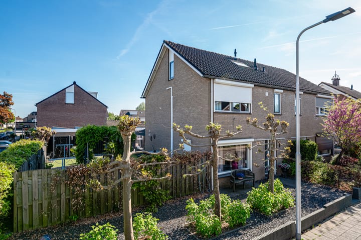 Foto 1 van Leliestraat 11