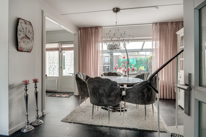 Foto 10 van Leliestraat 11