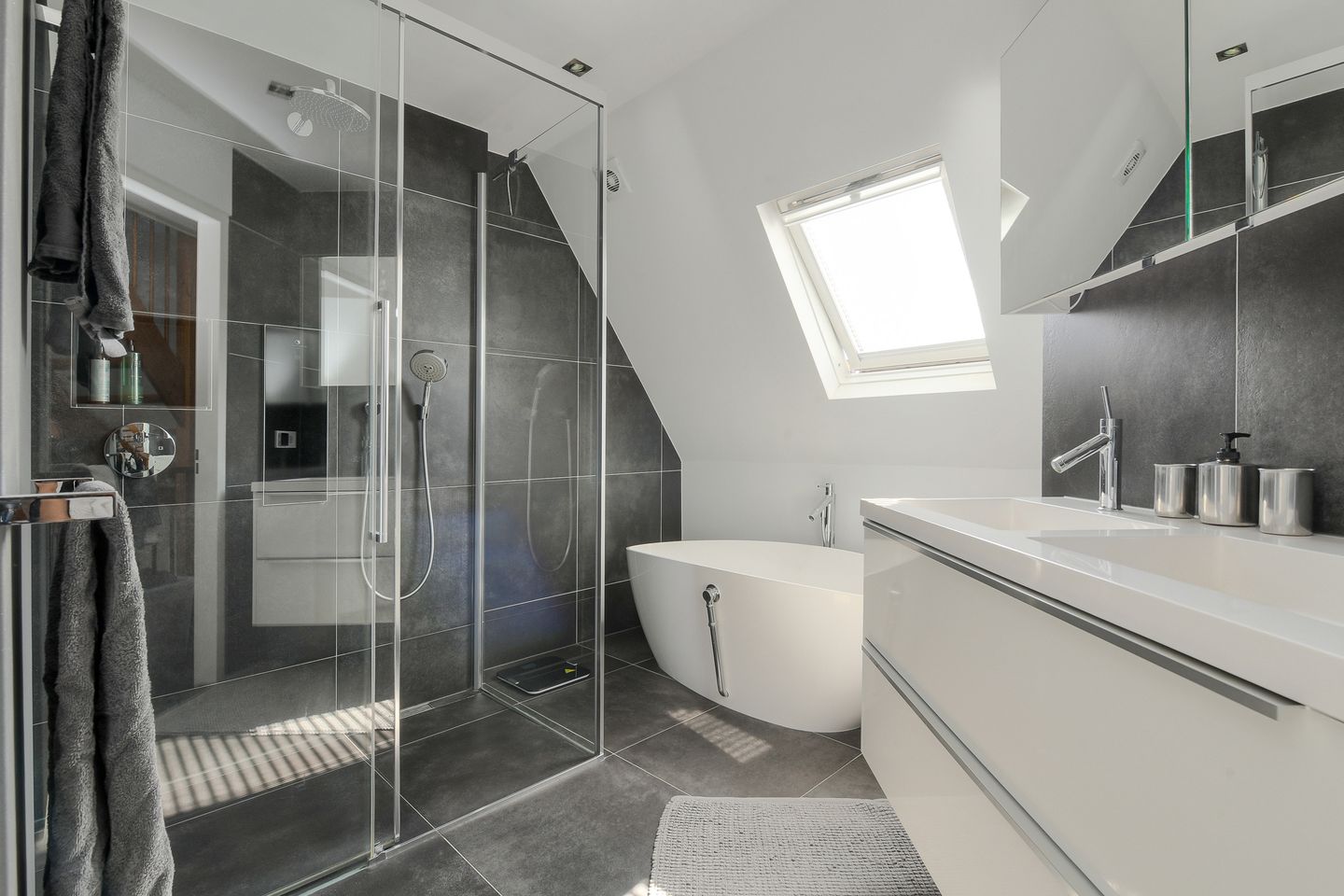 Foto 25 van Zeggeveen 15