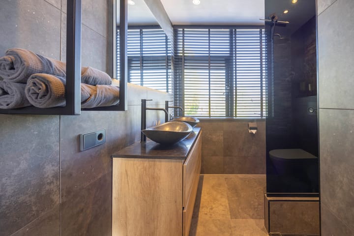 Foto 16 van Hofstraat 12