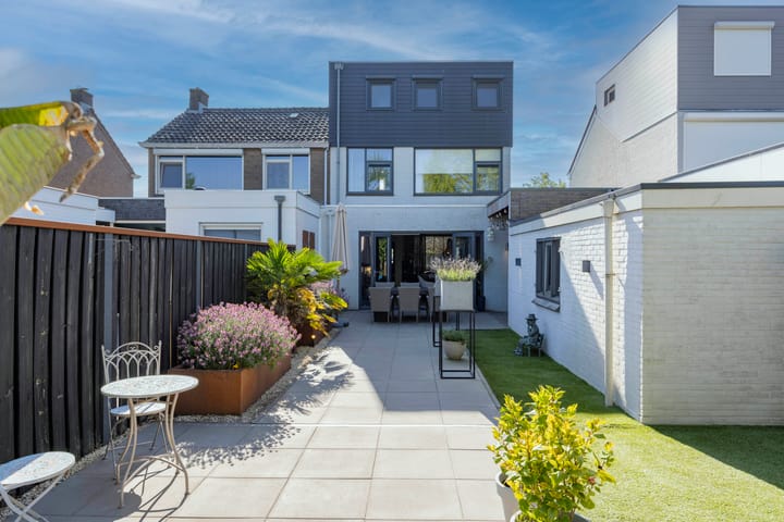 Foto 21 van Hofstraat 12