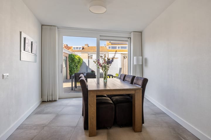 Photo 10 of Alb. Thijmstraat 9